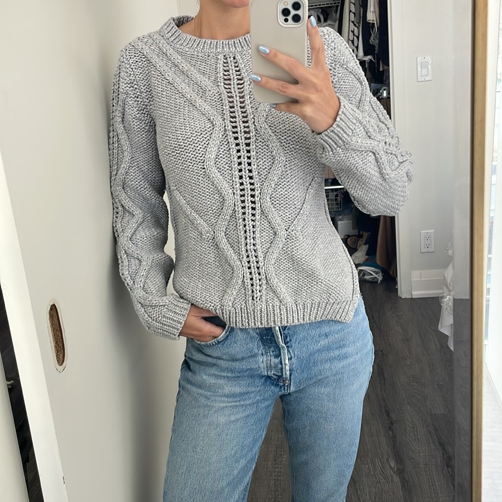 Fine Collection Grey Knit Sweater, Size XS/S